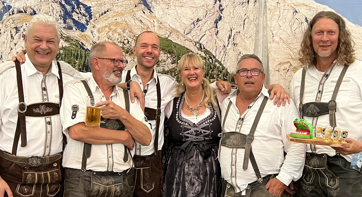 hossa-hossa-hossa-band-boeken,-hossa-band-oktoberfeest,-oktoberfeest-band,-goedkope-oktoberfest-band